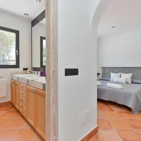 New With Pool 19 Mins From Ibiza Town Cana Clara *